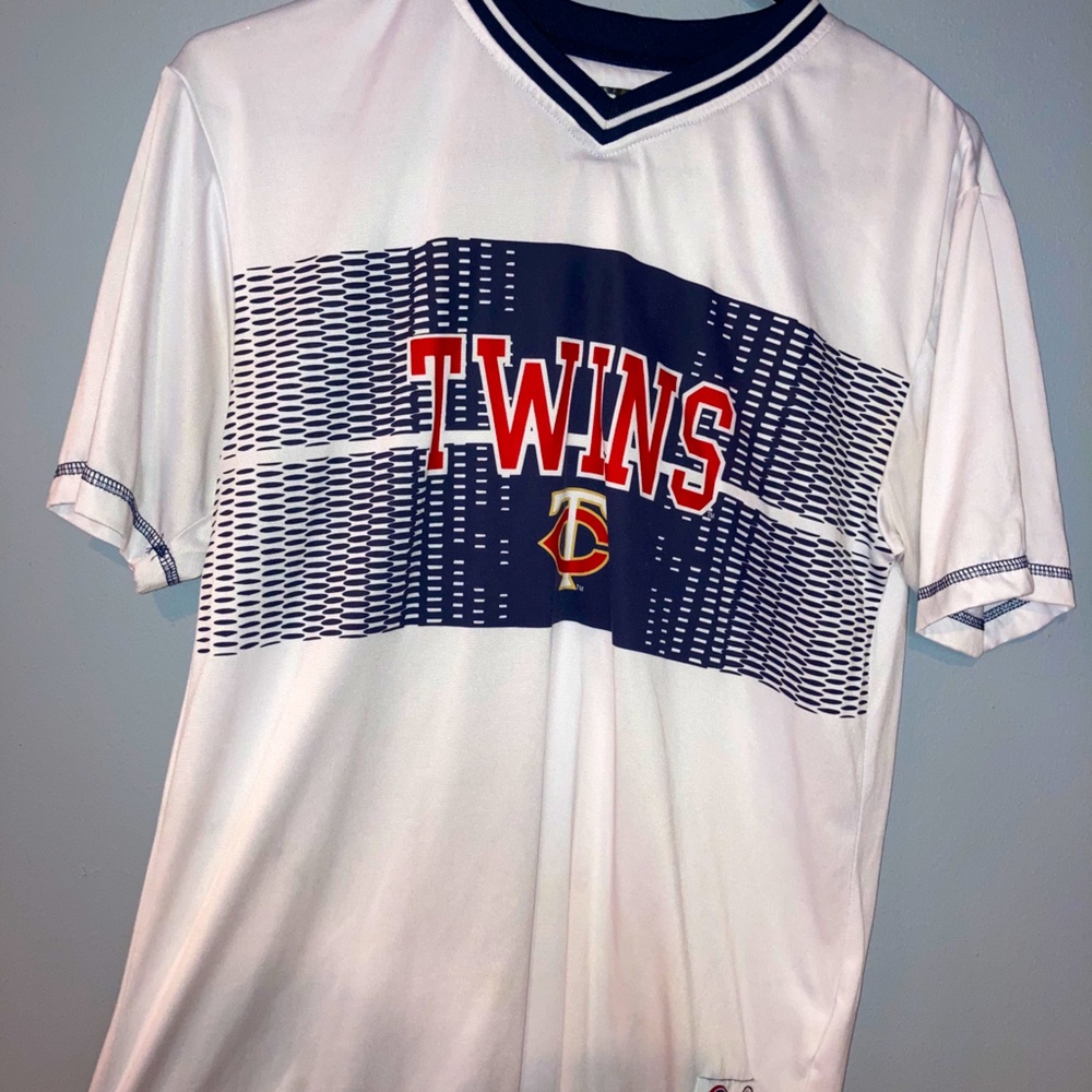 Twins shirt